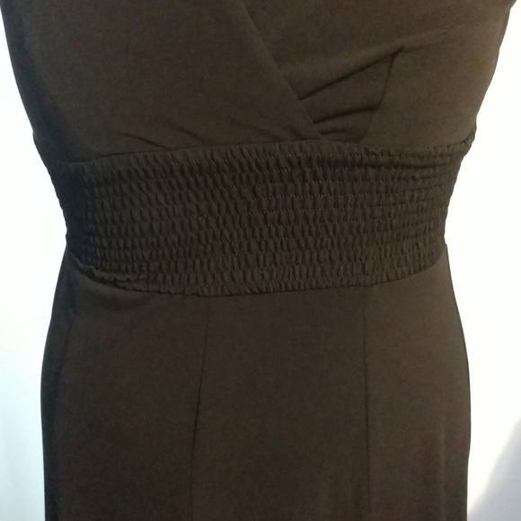 Dress - Picture 3 of 9